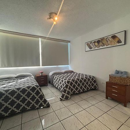 Marbella Apartments San Juan Luaran gambar