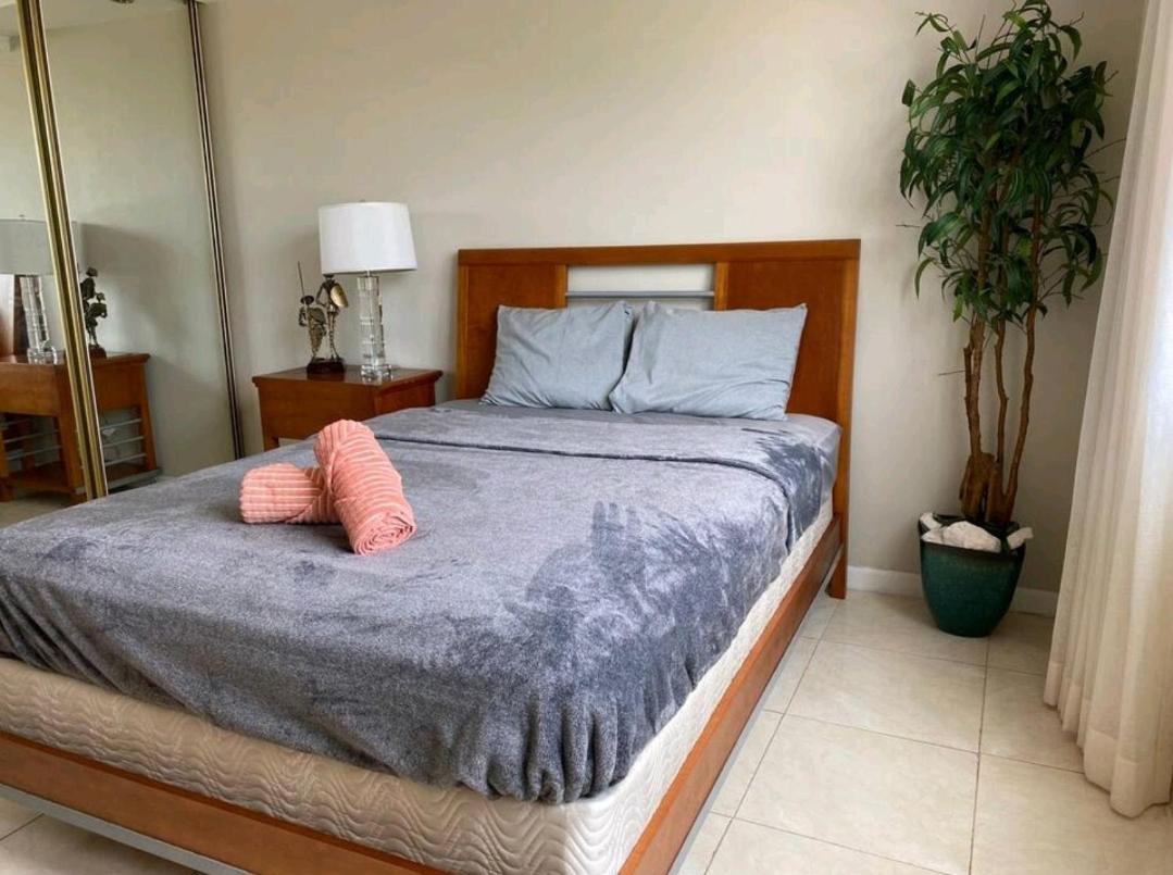 Marbella Apartments San Juan Luaran gambar