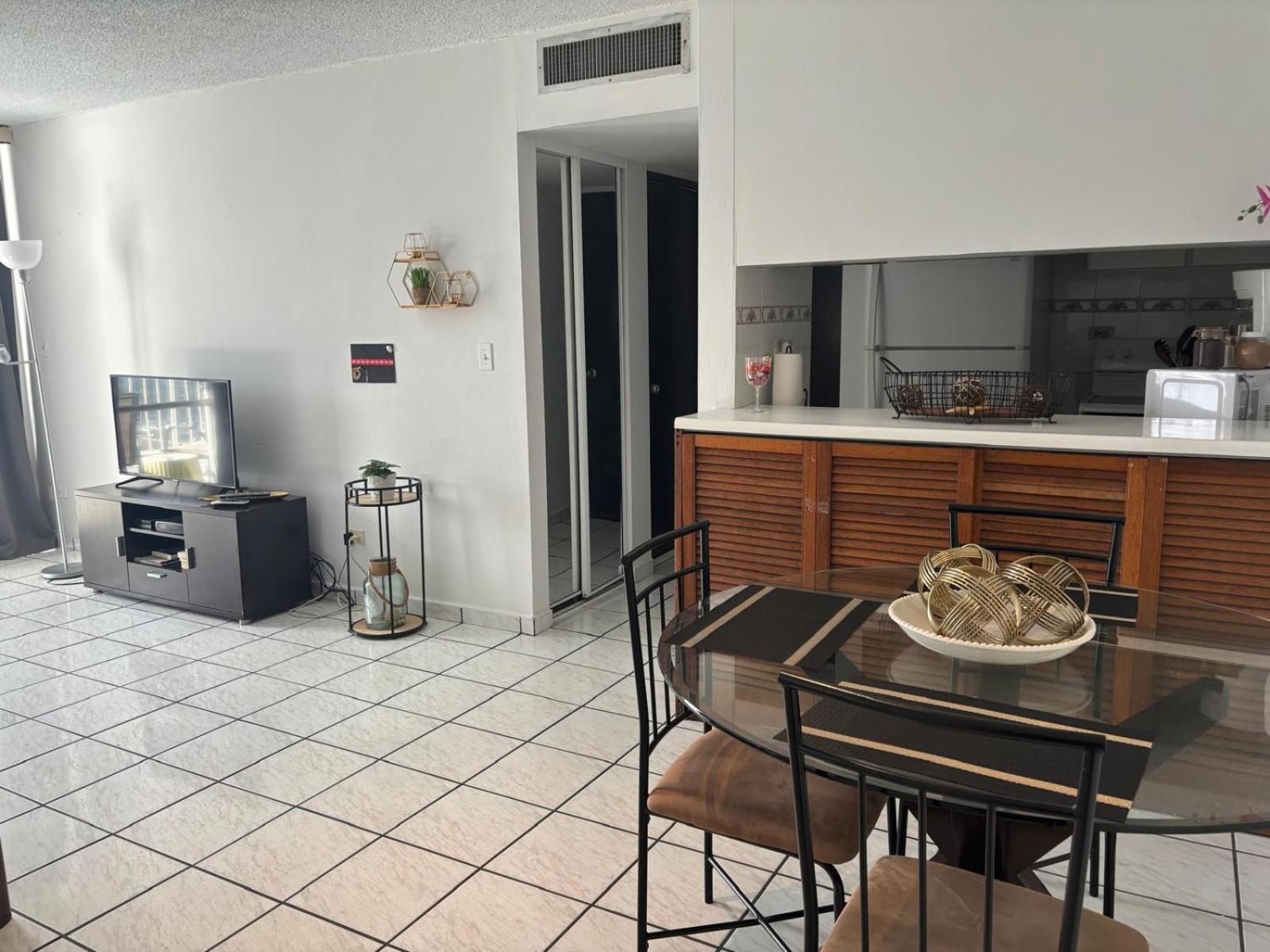 Marbella Apartments San Juan Luaran gambar